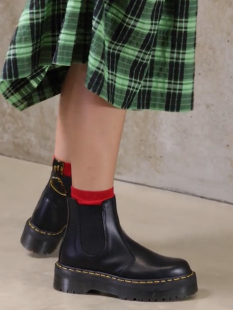 Gothtok Dr. Martens 2976 Black Chelsea Platform Boots
